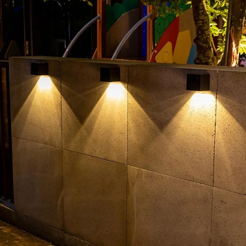 LED-Solar-Wandleuchte für den  – Outdoor Yard Lighting Fixtures Bewertung und Preis
